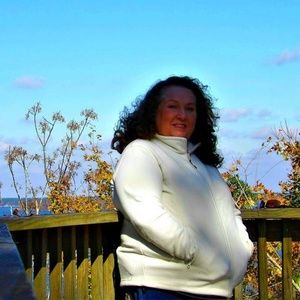 Meet your Posher, Beverly